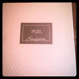 New Pur Sculptor Highlight and Contour Palette.